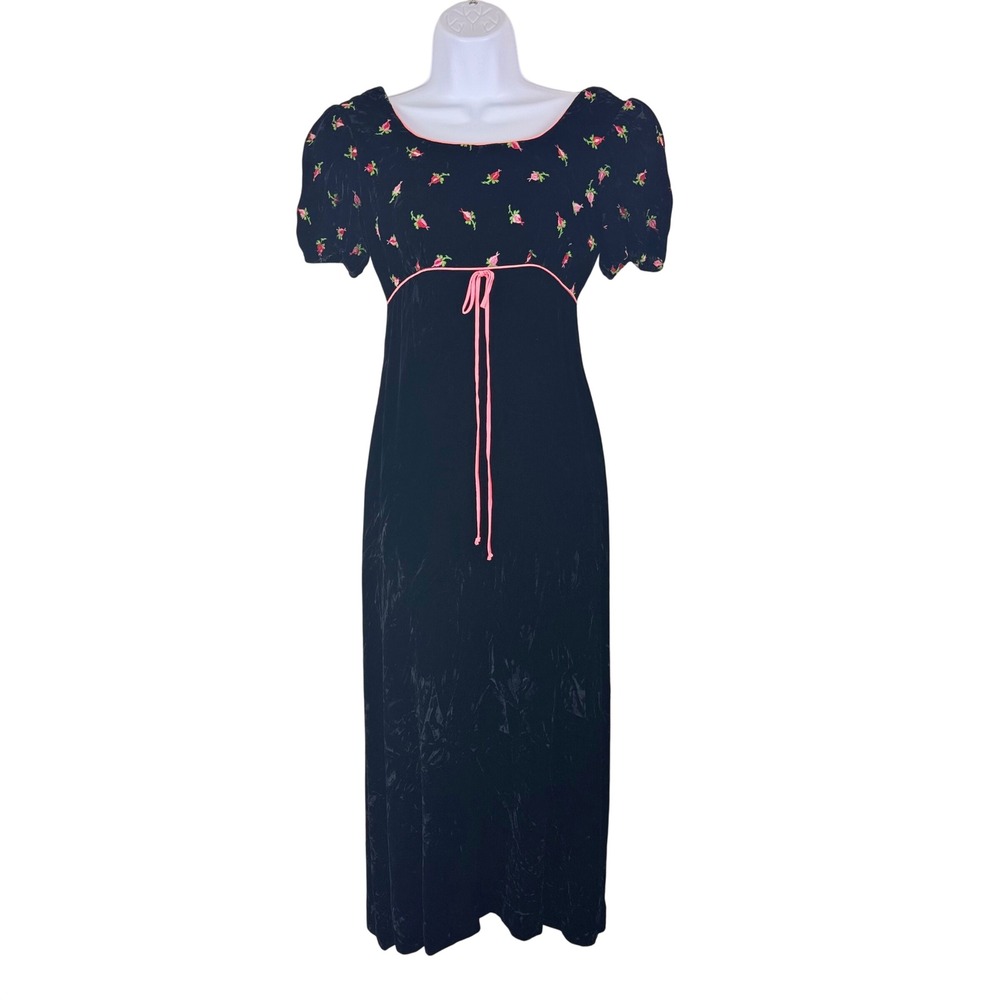 Vintage 90s Black Velvet Floral Embroidered Empire Waist Maxi Dress Prom Formal